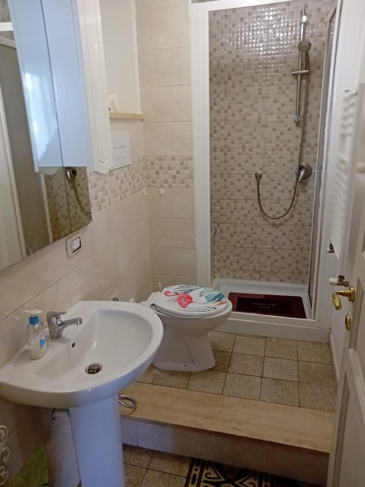 Casa Nonno Enrico In Via Oreto Palermo Luaran gambar